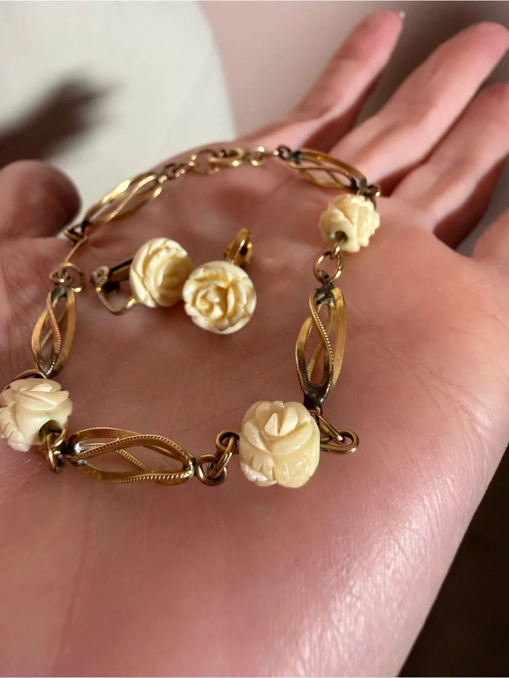 Vintage 1/20 12K GF gold cream flower delicate coquette bracelet earring set